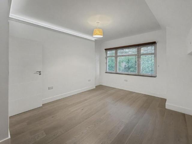 Apartment for rent in Muswell Hill, Greater London