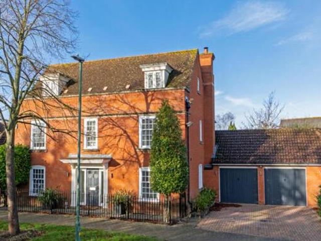 House for sale in Chipping Hill, Essex