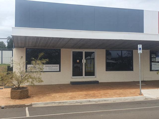 Retail for rent in Goombungee, Queensland