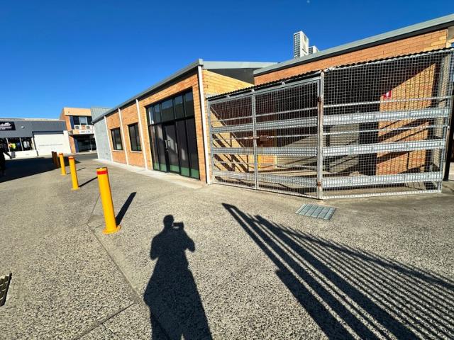 Retail for rent in East Kempsey, New South Wales