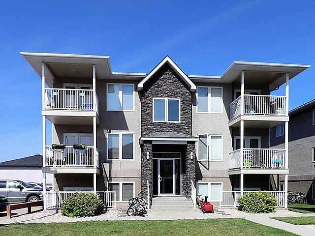 Condo for sale in Grey, Ontario
