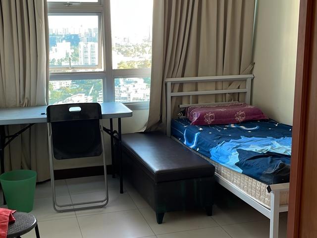 Room for rent