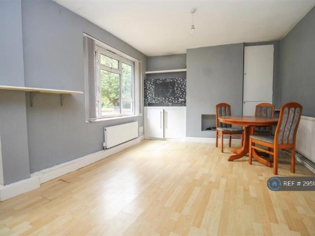 Apartment for rent in The Stow, Harlow