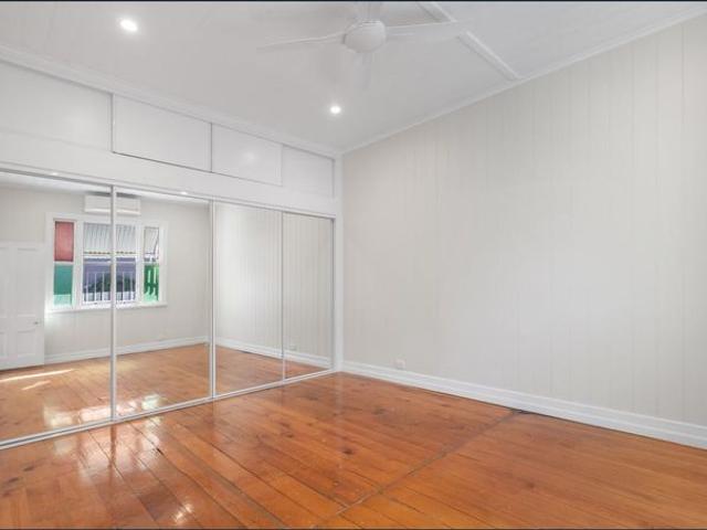 Apartment for rent in Toombul, Queensland