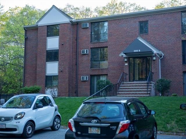 Condo for sale in Acton, Massachusetts