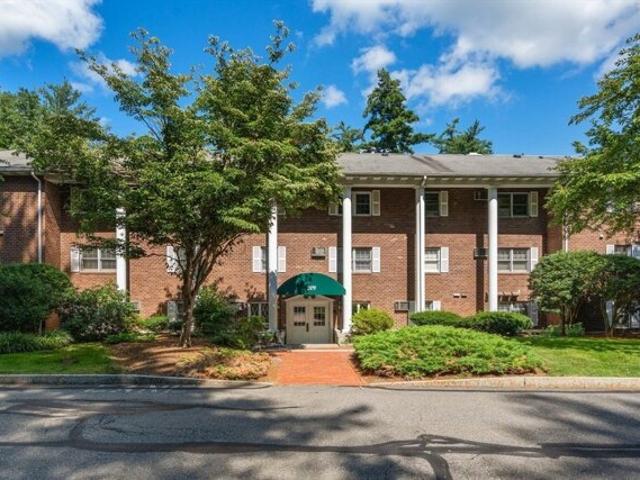 Condo for sale in Acton, Massachusetts