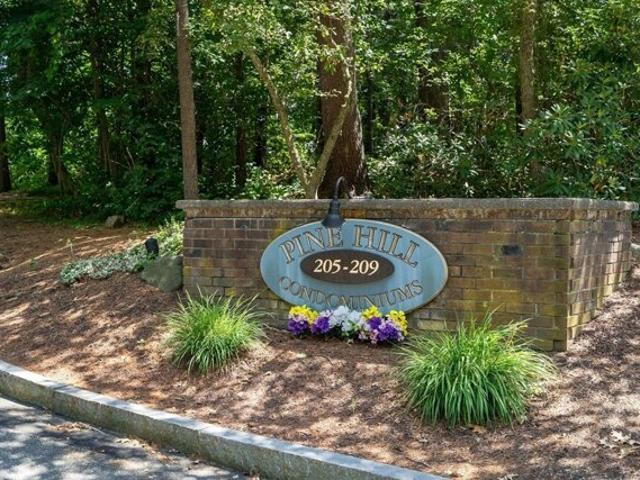 Condo for sale in Acton, Massachusetts