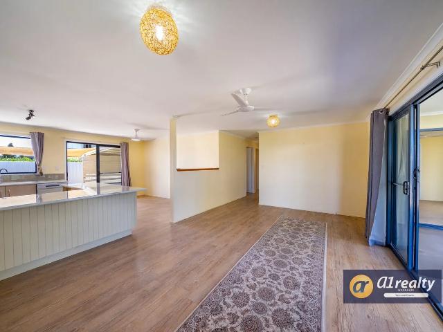 House for rent in Woodgate, Woodgate Beach