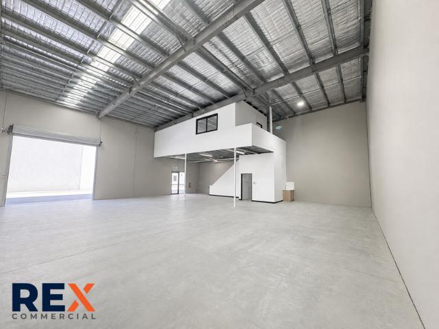 Warehouse for rent in Toombul, Queensland