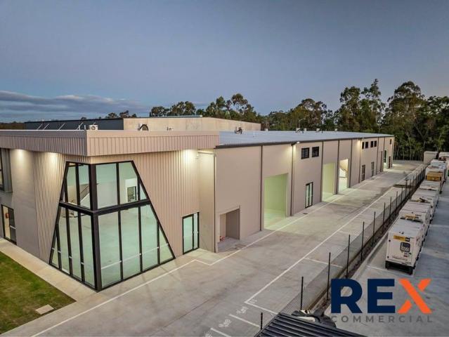 Warehouse for rent in Toombul, Queensland