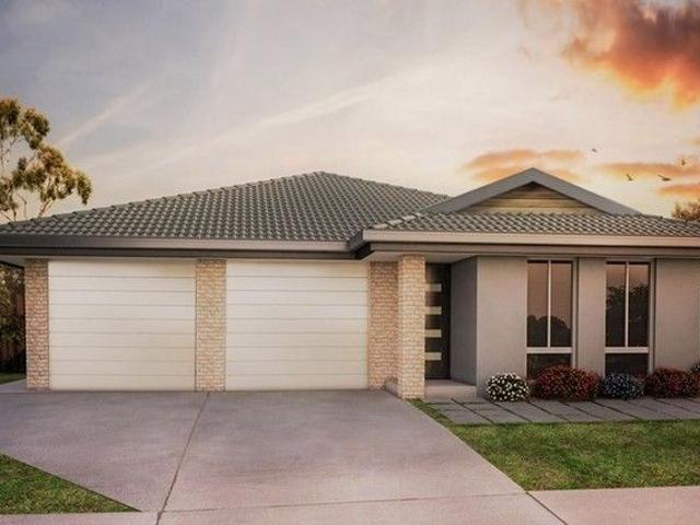 House And Land for sale in Logan Village
