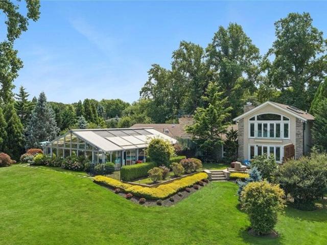 House for sale in Great River