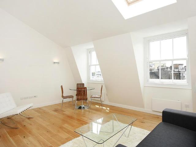Apartment for rent in Saint Giles, Bloomsbury