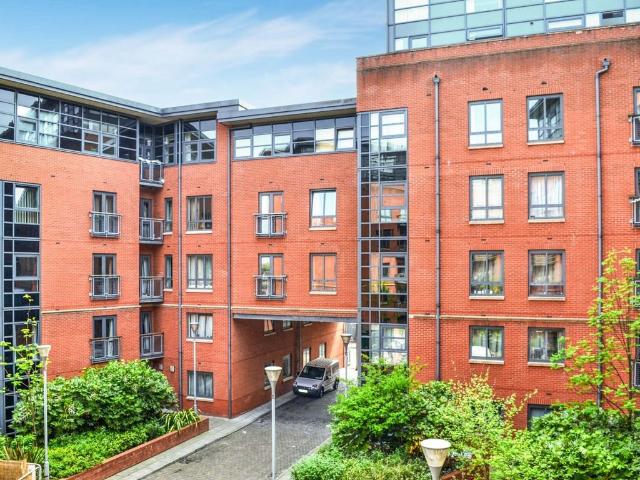 Apartment for rent in Hulme, Manchester
