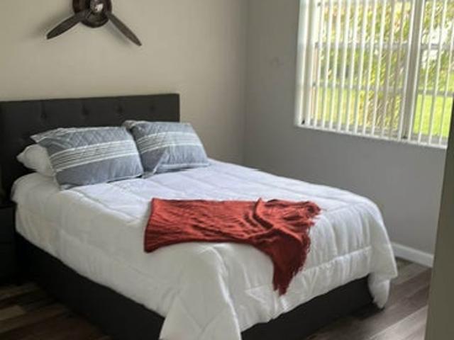 Room for rent in West Palm Beach, Florida