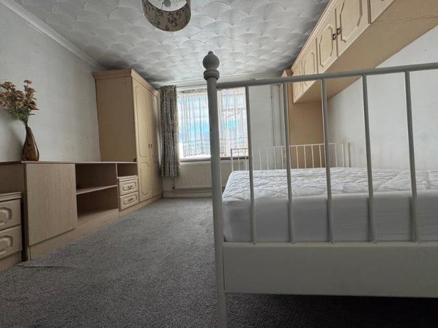 Room for rent in London Borough of Hounslow, Greater London