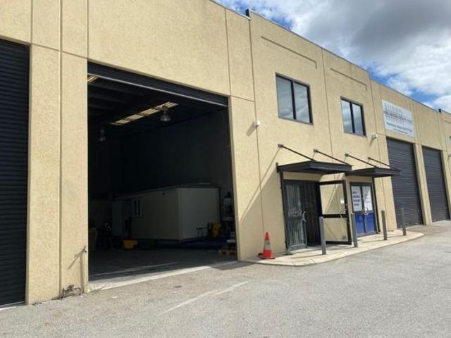 Warehouse for rent in Jandakot, Western Australia