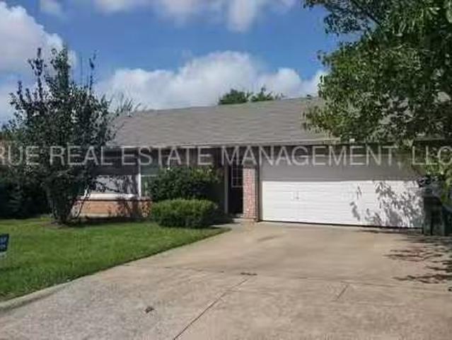 Condo for rent in Arlington