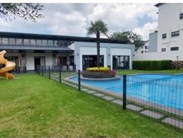 Apartment for sale in Alexandra, Gauteng