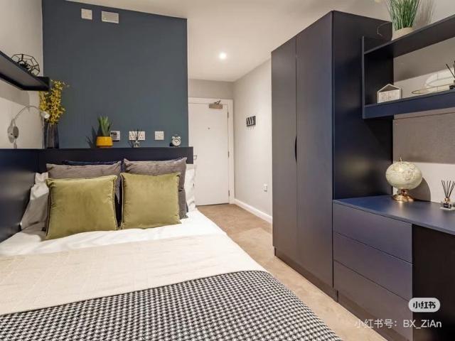 Studio for rent in Brighton, Round Hill
