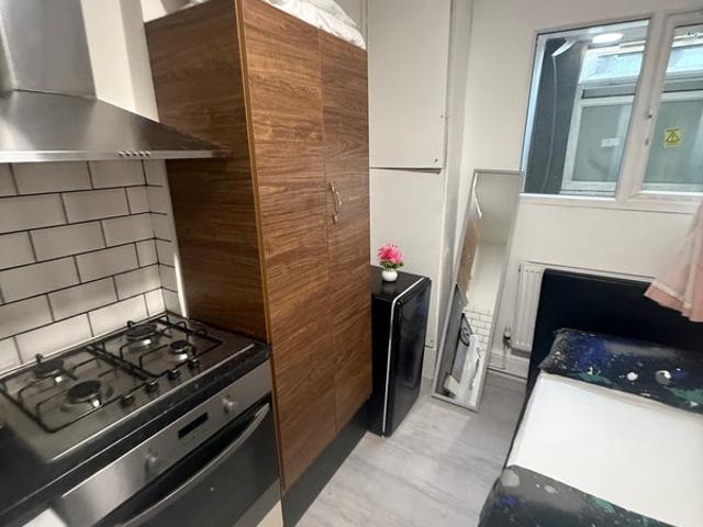 Studio for rent in Islington, Greater London