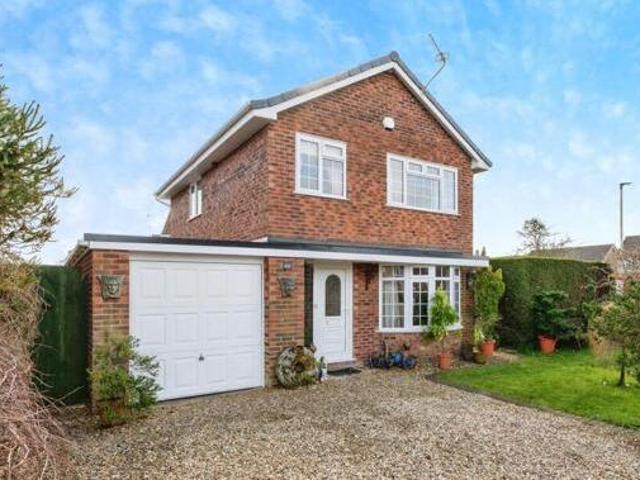 House for sale in Rossmore, Cheshire