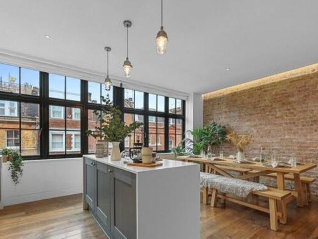 House for sale in Lyons, Greater London