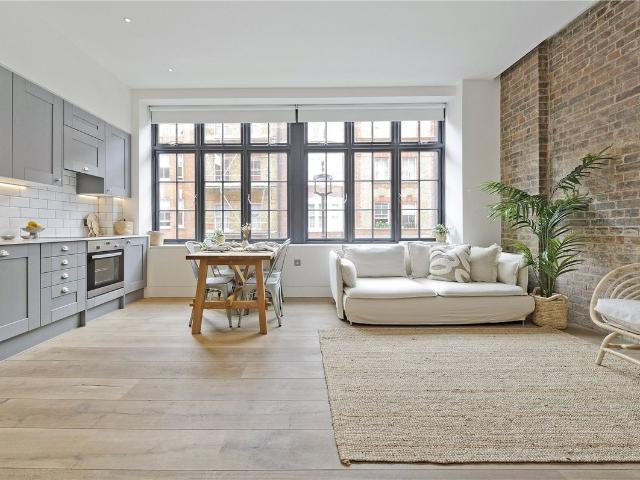 House for rent in East Marylebone, Mayfair