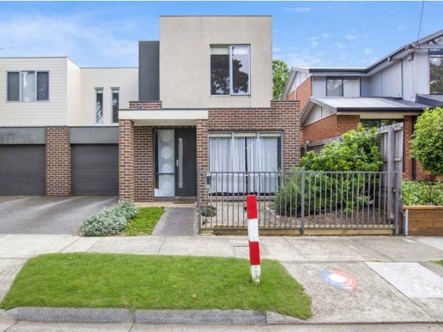 Townhouse for rent in Camerons Creek, Victoria