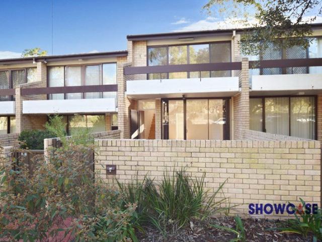 Townhouse for rent in Sydney, New South Wales