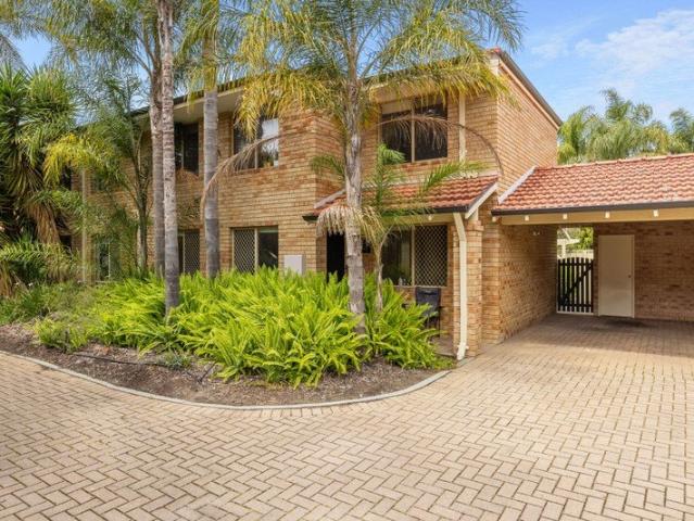 Townhouse for rent in Mount Hawthorn, Western Australia