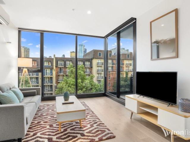 Apartment for rent in North Melbourne, Melbourne