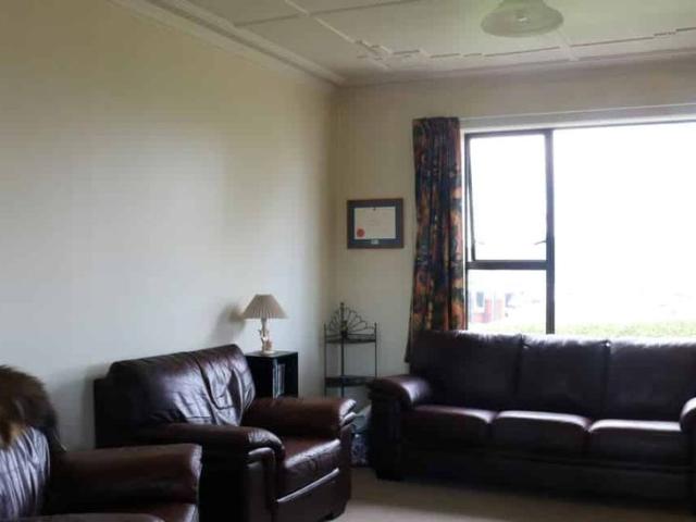 House for rent in Otakou