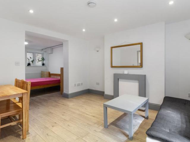 Apartment for rent in Barnsbury, Isle Of Man