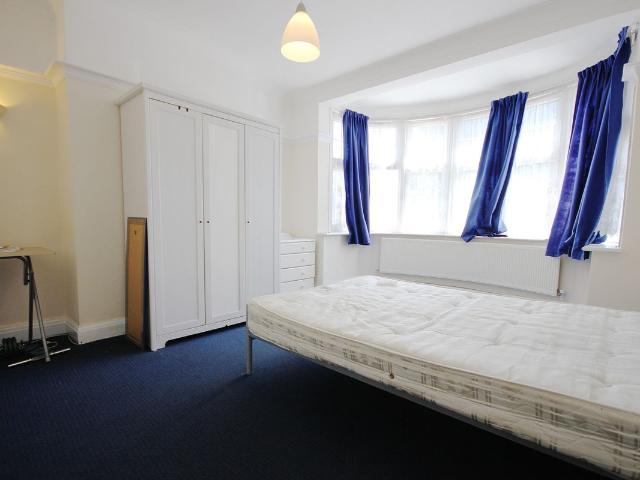 Room for rent in London Borough of Hounslow, Greater London