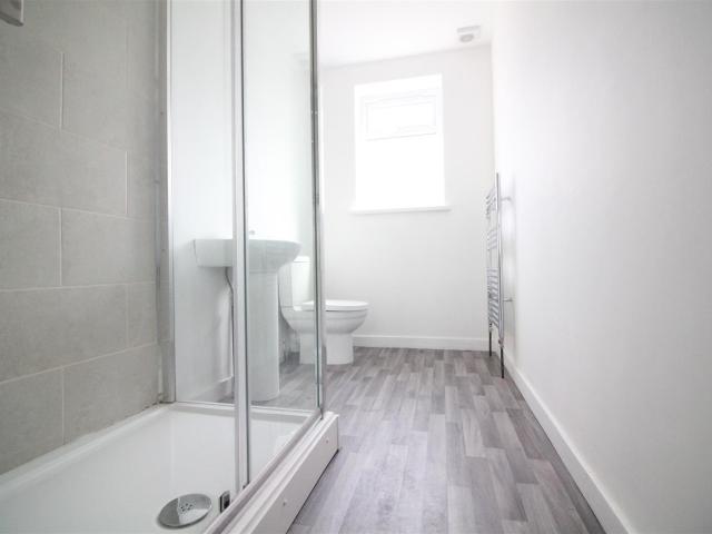 House for rent in London Borough of Hounslow, Osterley