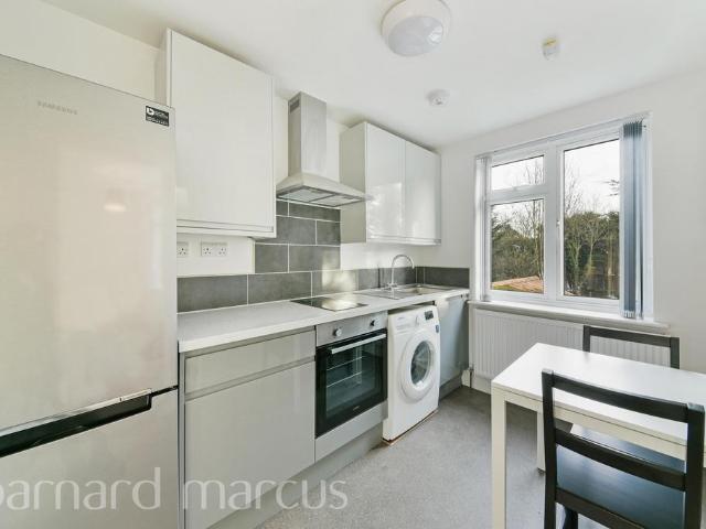 Apartment for rent in London Borough of Hounslow, Spring Grove