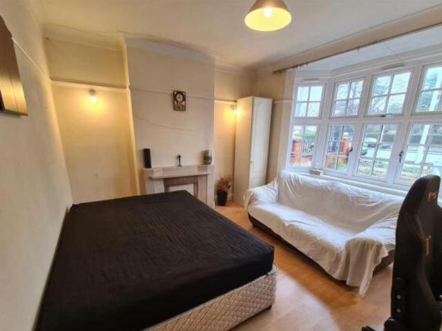 House for rent in Isleworth, Greater London
