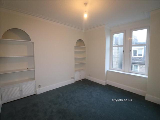 Flat for rent in Ballindoch, Scotland