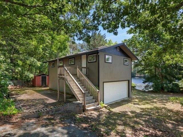 House for sale in Plymouth, Plymouth County