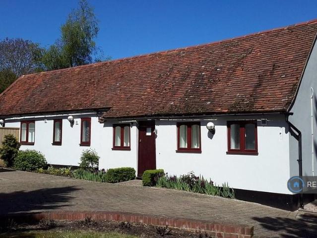 Apartment for rent in Chipping Hill, Essex