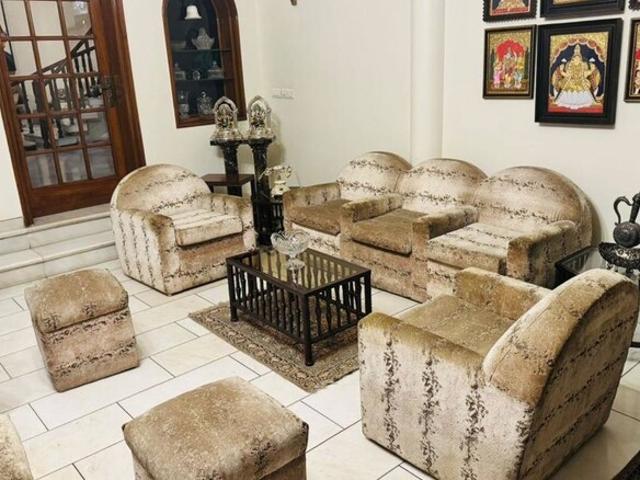 House for rent in Deri