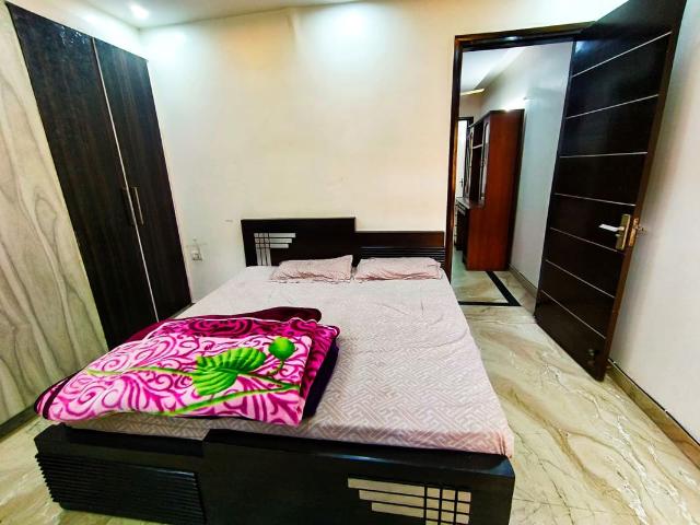 Property for rent in Deri