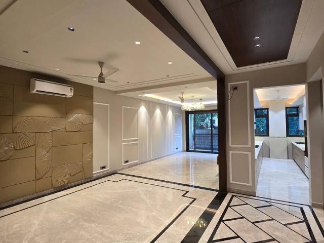 Villa for sale in Deri