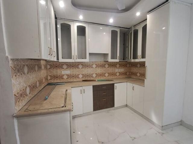 Property for rent in Deri