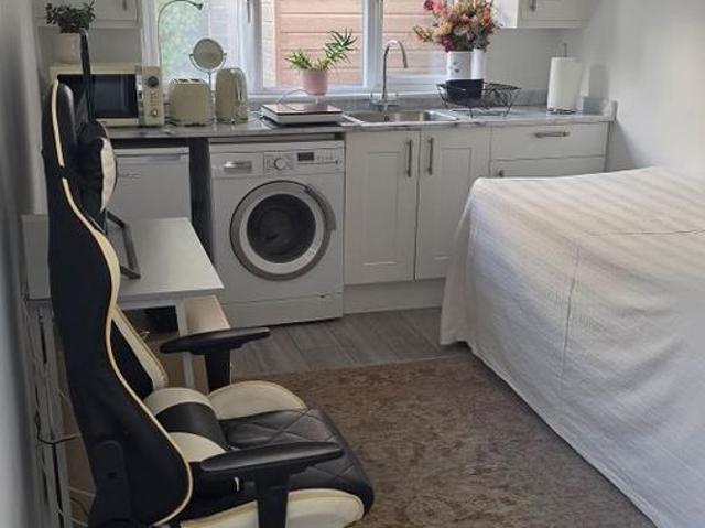 Studio for rent in Barnet Vale, Greater London