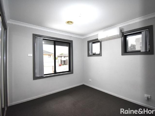 Townhouse for rent in Camerons Creek, Victoria