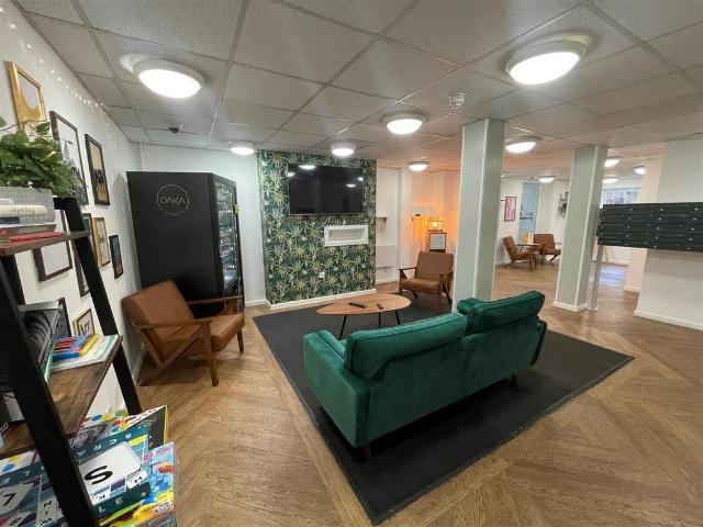 Apartment for rent in Islington, Calderstones