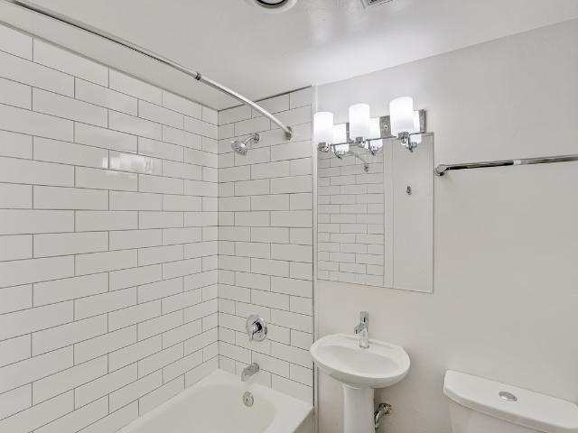 Apartment for rent in Victoria, British Columbia