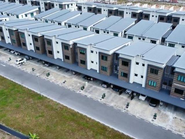 Townhouse for sale in Kuching, Bahagian Kuching